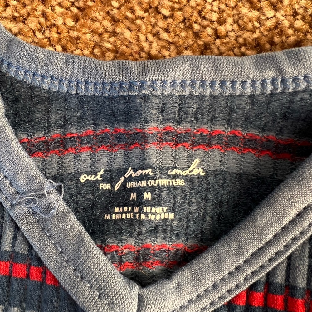 Urban Outfitters crop top size M